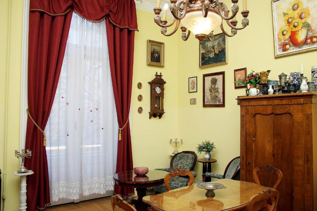 Budapest Tourist Apartments - Jozsef Korut Room photo